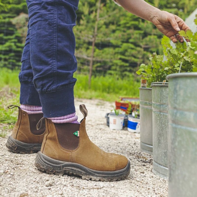 Blundstones work boots hotsell